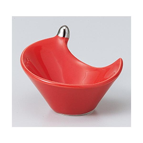 I aH / v`i^  @:7.5 x 6.5 x 4.5cm