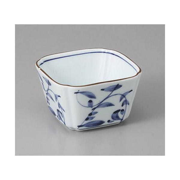 p p [9.3 x 9.3 x 5.5cm]  CO   aH HX Ɩp