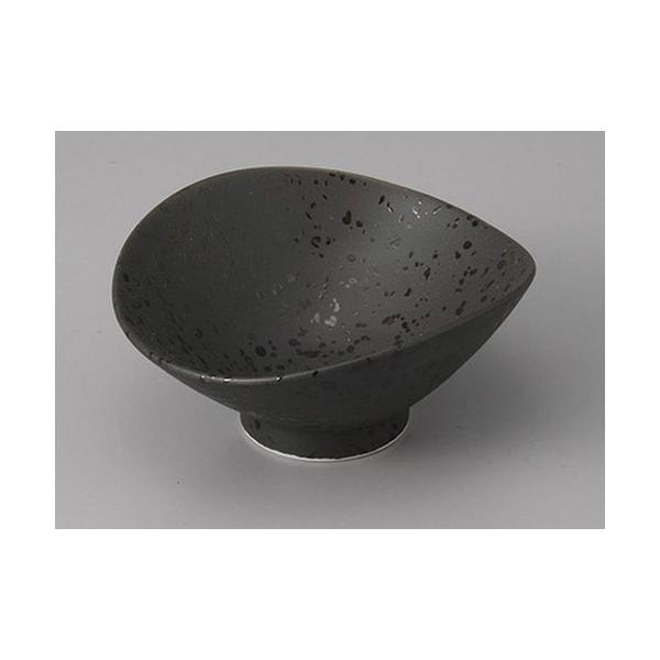 t }^ [11.3 x 10.4 x 5.2cm]    aH HX Ɩp