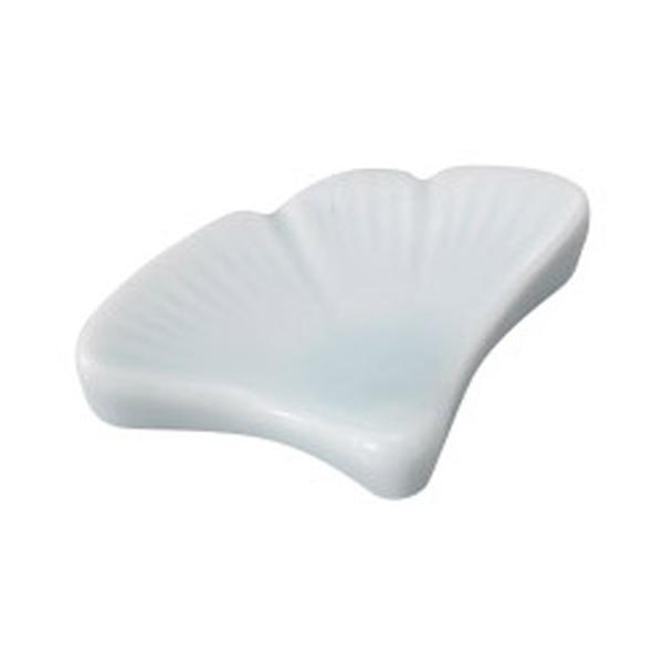 aH u / C`E u@: 5.2 x 3.4 x 1.1cm