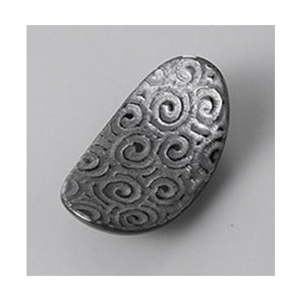 和食器 箸置 / うず唐草黒箸置 寸法:5.1 x 2.8 x 1.7cm