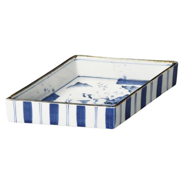 aH t / tRH`t @: 24 x 13.7 x 3.6cm 400g