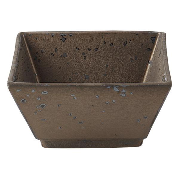 mH p / uYXNGA{[ @:9.2 x 9.2 x 4.7cm 186g