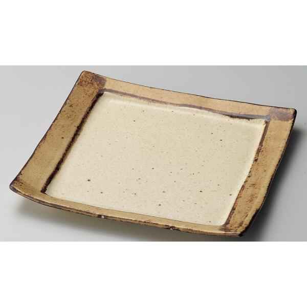  pM  pTrM [ 24.7 x 23.2 x 3cm ] y   aH HX Ɩp z