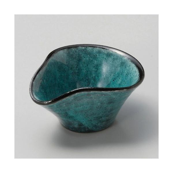  t  gRЌt [ 8.8 x 7.5 x 4.5cm ] y   aH HX Ɩp z