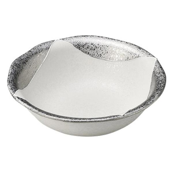 aH t / v`iXNGA[5.5 @: 17 x 4.6cm