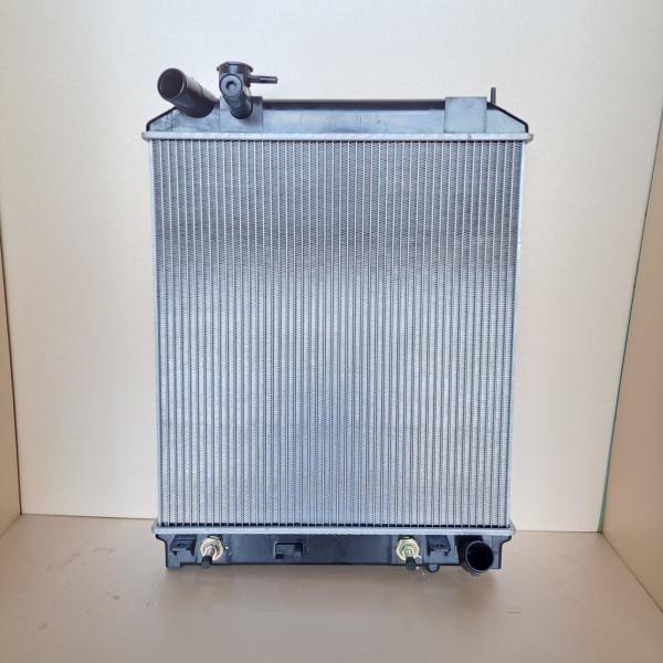 ラジエーター エルフ ラジエター NHR85 NKR85 NLR85 NPR85 NJR85 NKR85 NMR85 NPS85 NMS85  M/T・A/T新品・即納