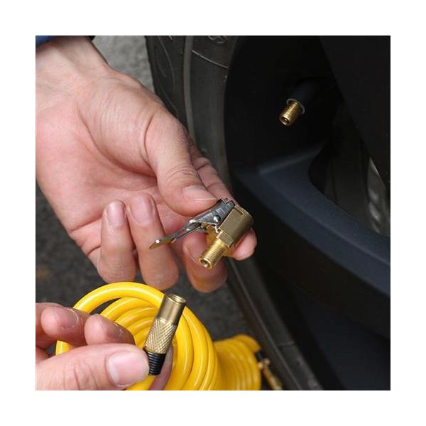 タイヤエアチャックは、車のタイヤ空気圧を簡単に調整できるアクセサリーです。アルミ製の高品質なヘッドクリップタイプのノズルは、空気の流れを高速化し、タイヤへの空気注入を素早く行えます。カーエアーポンプに取り付けて使用するだけで、タイヤ空気圧の...