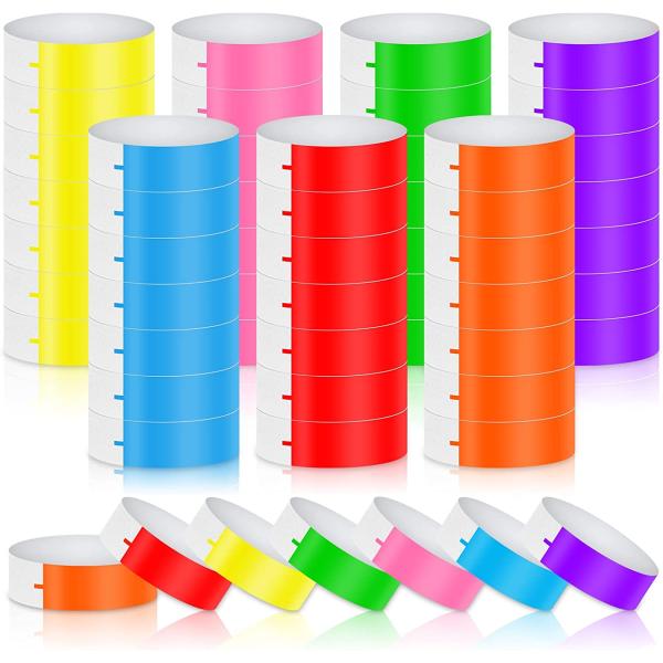 ・サイズ：約1.9 cm×25 cm・ワンタッチ装着：テープをはがして両端に貼り付けます。・コンサートイベント・ライブフェスなどの入場、出場を色分けで簡単に管理できます。・使い捨てのリストバンド100枚セットです。