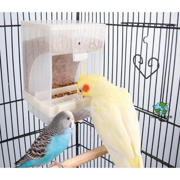 爆買　バードフィーダー 鳥 餌入れ 水入れ 自動 小鳥 餌台 食器 インコオウム えさ入れ えさいれ 鳥の餌台 500gの大容量 大容量で、フードがたっぷり入ります。残量も一目で分かるクリアカラーで、長時間のお留守番も安心です。 自動補給で...