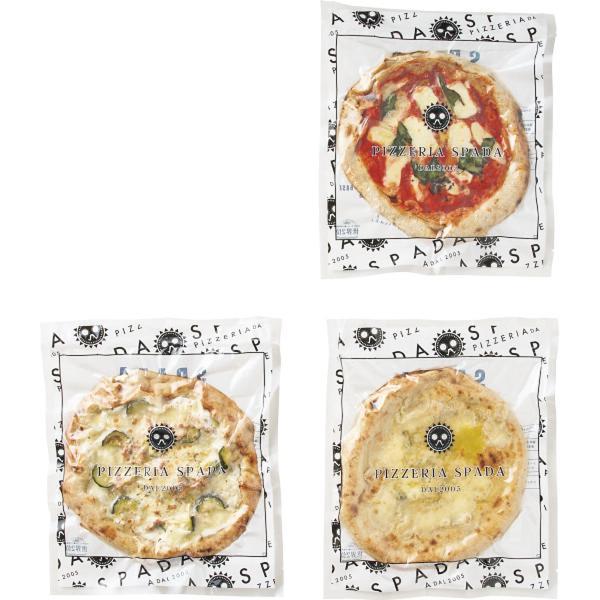 2022年本場ナポリで行われたピッツァ職人世界選手権で世界2位を受賞した白木健が薪窯で焼成する、人気No1のマルゲリータと世界2位を受賞したソレンティーナ。蜂蜜とチーズたっぷりクアトロフォルマッジ。この3枚が入った豪華セット。■商品内容●マ...