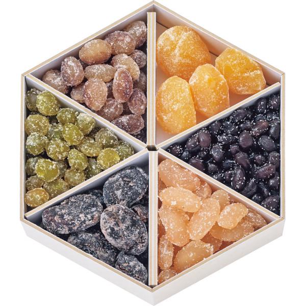 上品で豊潤な味わいの代表銘菓「栗甘納糖」と人気の5種類の甘納豆を詰め合わせました。見た目にも華やかで食べ応えのあるお品物です。■商品内容●栗×4、大納言・うぐいす・大福豆・虎豆・お多福(計268g)■注意事項お届け日時のご指定はお受けできま...