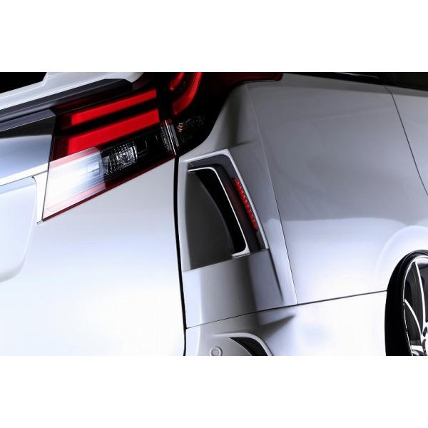 アルファード30系　コーナーパネル アルファード30系用コーナーパネル ROWEN(ロェン)(JAPAN PREMIUM