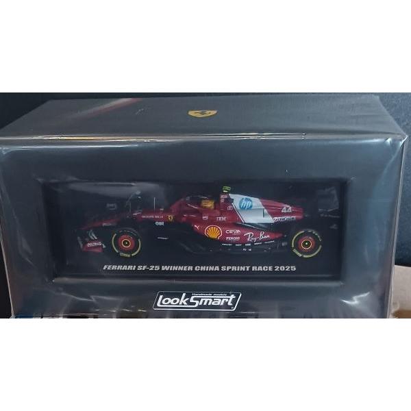 ルックスマート 1/64 フェラーリ SF-25 No.44 優勝 China Sprint Race