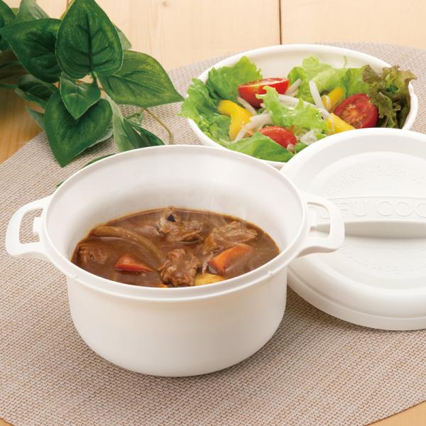 商品名:レンジ 簡単 手軽 煮込み料理 電子レンジ調理鍋 ポイント消化 超軽量 時短調理 マルチ料理 節電 おひとりさま フーフークッカー 日本製 爆買レンジで手軽に煮込み料理ができます約8分でカレーやシチューが完成します時短調理でおひとり...