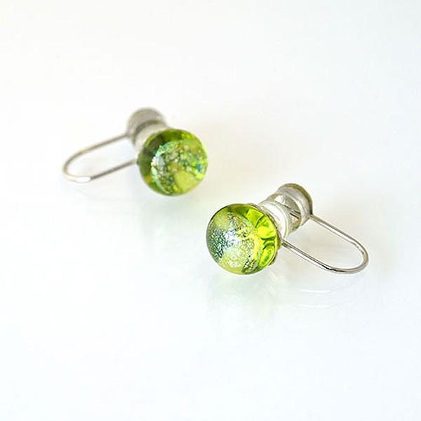 イヤリング ノンホール ピアス風 イヤリング ぴあり 痛くない レディース アクセサリー 国産 ピアリ シンプル ギフト かわいい ガラス 小 シルバー 緑 グリーン Zk Kj Hazuki2 シャティモール 通販 Yahoo ショッピング