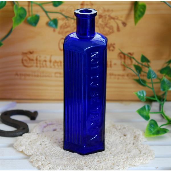 アンティーク エンボス文字入り ガラスボトル ポイズンボトル 8oz ブルー 瓶 一輪挿し イギリス Buyee Buyee 日本の通販商品 オークションの代理入札 代理購入