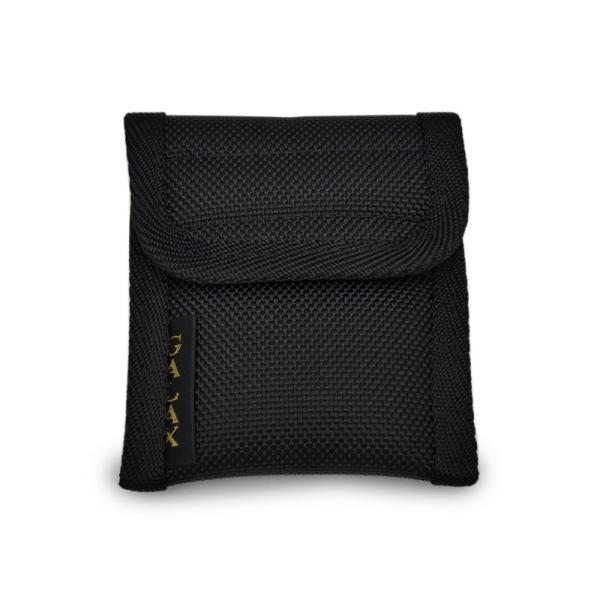 Galax(ギャラックス) フレンチホルン/コルネット用マウスピースポーチ / 唄口ホルダーこのマウスピースホルダーは、二重に縫製されており、15mmの厚さで充分にマウスピースを保護します。また、内側の布は湿気を吸い取り、消臭効果もあります...