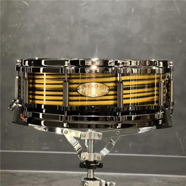 Masterworks Snare Drum 14x5 Free Floating - Gold Swirl on Black Carbon
