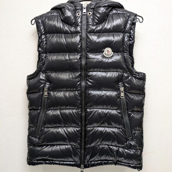 MONCLER 黒 ダウンベスト　8Y MONCLER（モンクレール） Dz802643 ダウンベスト LANOUX ラヌー
