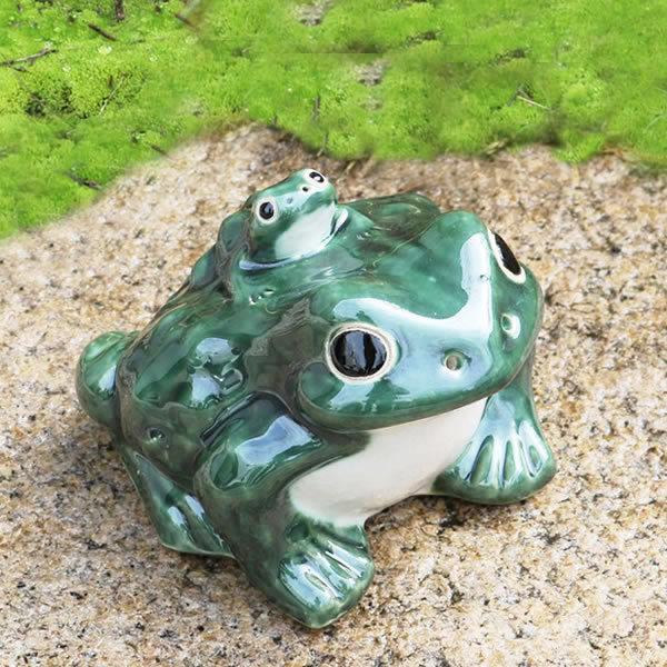 信楽焼 蛙 置物 かえる 陶器 縁起物 かわいい カエル おしゃれ ギフト