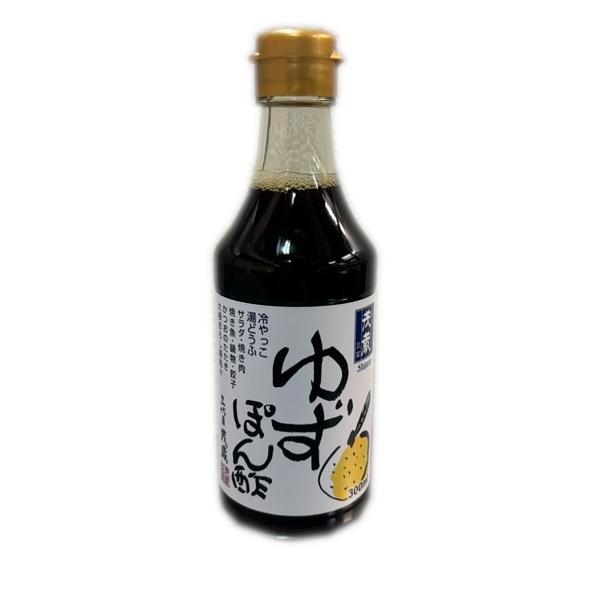 配送温度帯：常温あっさりとした酸味にゆずの香りが広がるつけ用にもかけ用にもご使用いただけます。マイルドな味わいですので、お料理の味や色をそこなうことなく一層おいしくいただけます。　 原材料：醤油、醸造酢、砂糖、ゆず果汁、みりん、食塩、漁醤、...