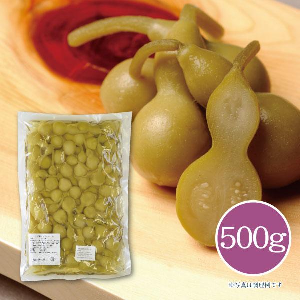 縁起物「千成ひょうたん」の若実を愛らしい姿のまま、しば漬けにしました。名称:ひょうたんしょうゆ漬原材料名:食用ひょうたん(ベトナム)、漬け原材料[アミノ酸液、醸造酢、食塩、たん白加水分解物]／ソルビット、調味料(アミノ酸等)、酒精、酸味料、...