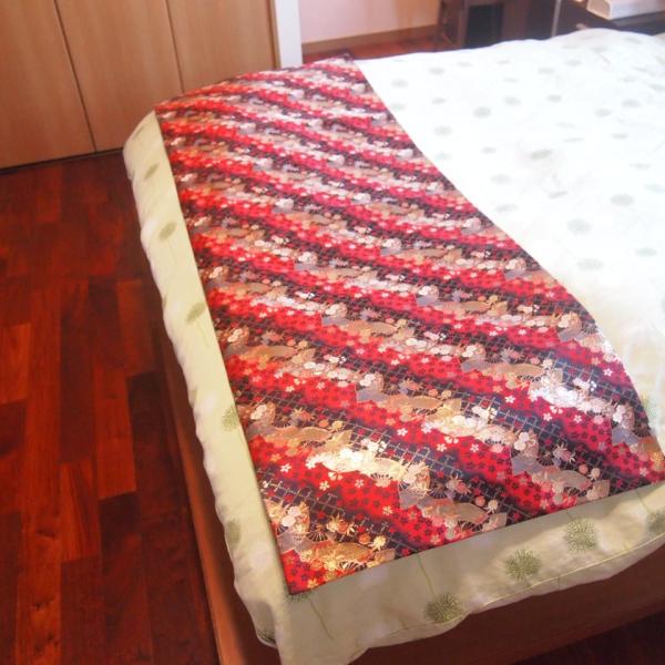 shikisainomise_bed-akakuroougi