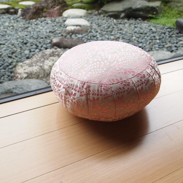 ROcm {^jJsN T KɍœK zc ґz T yoga NbV ̓{