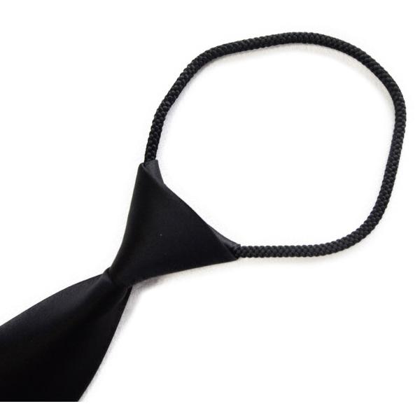 大剣8cm 長さ46.cm　ヒモの長さ76cm,素材ポリエステル冠婚葬祭用に白と黒があります。結ぶ手間がいらず簡単に装着可能です。ワンタッチ 礼服 ネクタイ ブラック ホワイト フォーマル 黒 白 弔辞 法事 礼装 黒朱子 お葬式 お通夜 ...