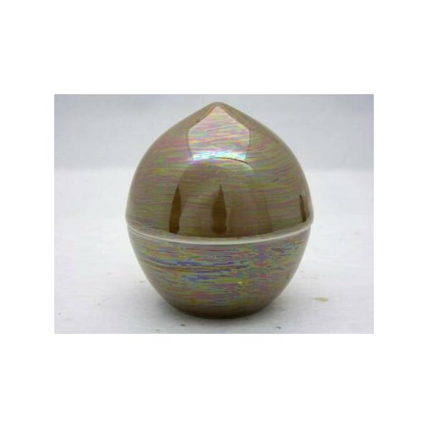 高さ：約6cm×径5.3cm陶器製上蓋を開けると二層構造になっており、下に遺骨を、シリコン製のキャップの上には形見の品を納めることができます。撮影の都合上、本体に黒い影や照明の映り込みがある場合がございますが、本体の傷や色ムラではございません。