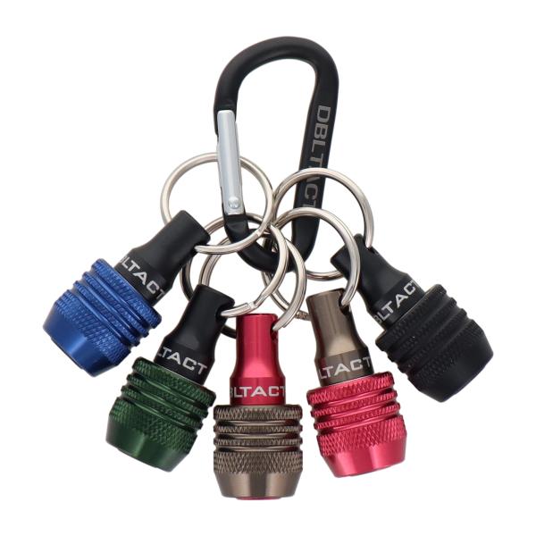 差し込むだけ！ワンタッチで簡単装着！軽量アルミ仕様で驚きの軽さ！便利なカラビナ付！【特長】●6.35mm六角シャンクの各種先端工具の保持に！●持ちやすく操作性が上がる本体形状とローレット仕上げにより、手袋などを装着したままでもビットの着脱が...