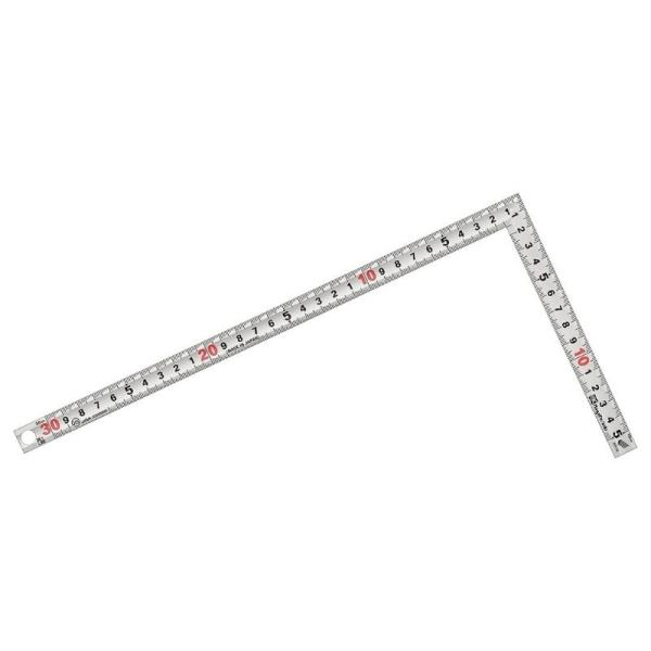 <特徴>●対象物にフィットしてケガキやすい角部同厚タイプ●1mm単位の目盛が見やすい階段状目盛●数字が大きく見やすい、くり返し数字●高所作業に最適なセーフティロープ取付穴付●JIS認証品<用途>●寸法測定、直角確認に...