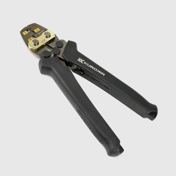 ●独自開発の圧着機構で圧着荷重軽減●作業性を追求した圧着工具●安心して使える高い安全形状●長く使える高耐久設計●作業負担を軽減したグリップ●適応サイズ絶縁被覆付閉端接続子：CE-1、CE-2、CE-5フジ矢 FC-45-BG KUROKIN...