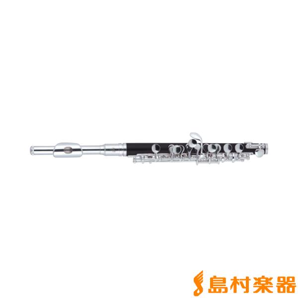 ［合成木管体のピッコロです。湿度の変化に強いため、野外での演奏にも安心です。］○特徴合成木管体のピッコロです。湿度の変化に強いため、野外での演奏にも安心です。■高音Eの音を容易に発音する為のEメカニズム■頭部管、キィ　銀メッキ仕上げ○仕様■...