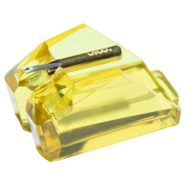 36-P27は、National/Technics（ナショナル/テクニクス）のレコードカートリッジ：EPC-P27に使用できる、メーカーが製作した純正の針ではない、純正針と同等の性能を備えた代替針（交換針）です。対応のレコードプレーヤー：S...