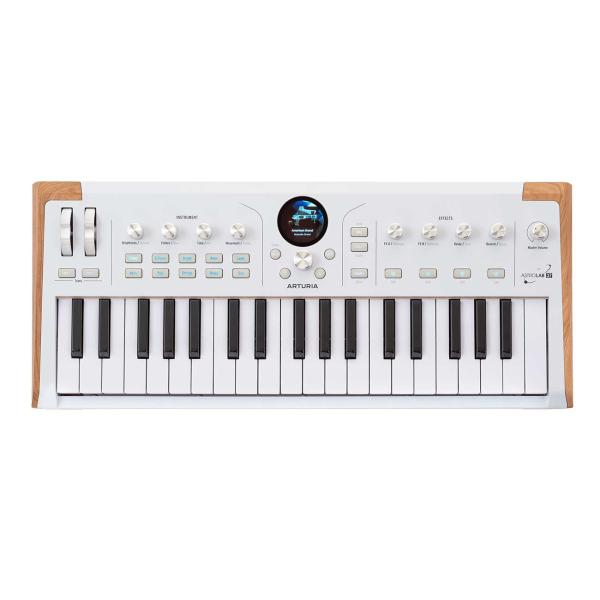 ・アフタータッチ対応、37鍵ベロシティ感知スリムキー・キーボード・Minimoog、Wurlitzer、B-3、ピアノ再現を含む40種類以上の内蔵音源・1，800以上のファクトリープリセット・Analog Lab、V Collection、...