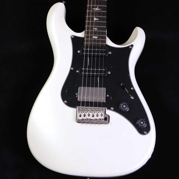 SE Studio Standard Pearl White