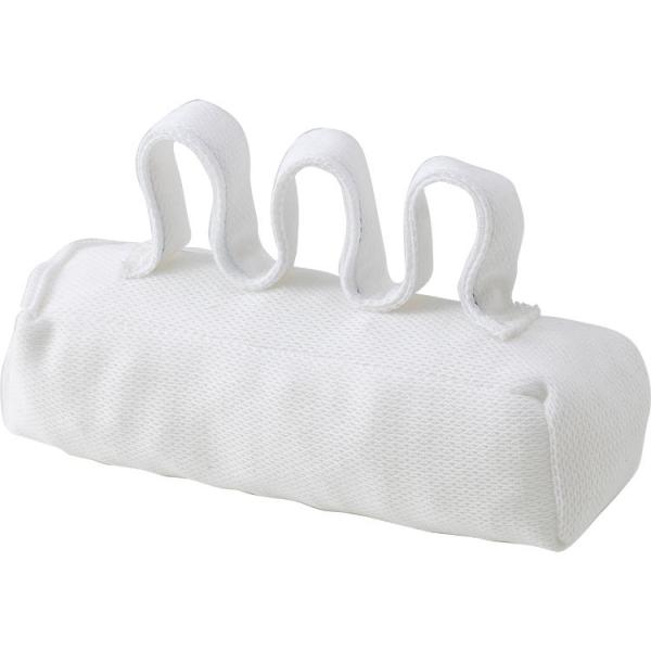 ●サイズ／1：幅11×奥行4×高さ4cm、B：幅11×奥行3×高さ3cm、C：幅13×奥行2×高さ2cm●重さ／1：13g、B：20g、3：35g●材質／表地：ポリエステル90％・綿10％、中材：熱可塑性エラストマー●生産国／日本●手洗い可...