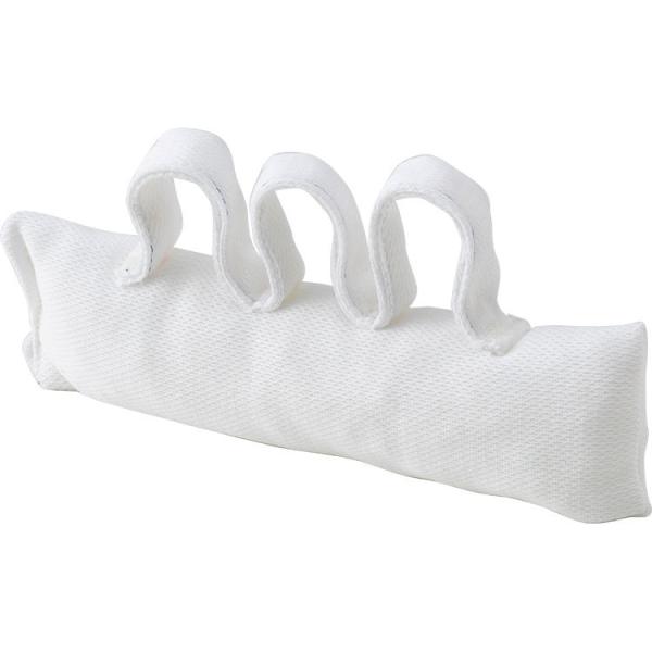 ●サイズ／1：幅11×奥行4×高さ4cm、B：幅11×奥行3×高さ3cm、C：幅13×奥行2×高さ2cm●重さ／1：13g、B：20g、3：35g●材質／表地：ポリエステル90％・綿10％、中材：熱可塑性エラストマー●生産国／日本●手洗い可...