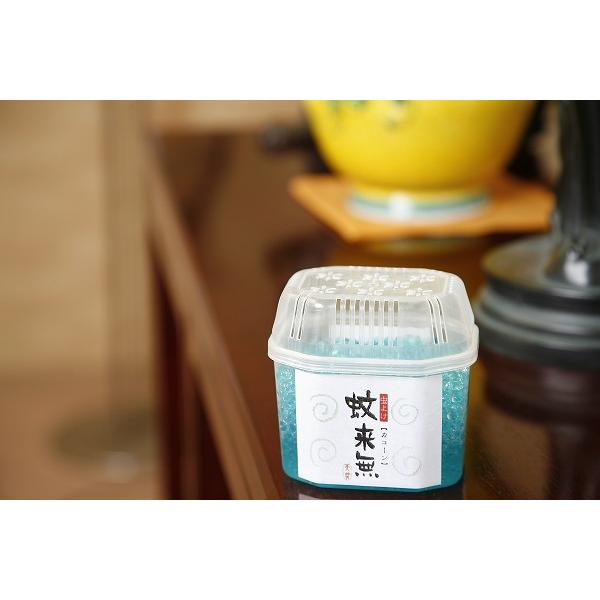 虫よけ作用のアロマ効果 ユーカリの香りで虫を寄せ付けない 虫よけ蚊来無 置くタイプ 増量180ｇ ４個セット 01p Shin 通販 Yahoo ショッピング