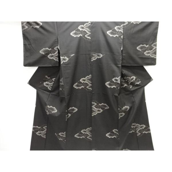 ys7824514; 雲模様織り出し本場泥大島紬着物【着】 : kimono-Shinei