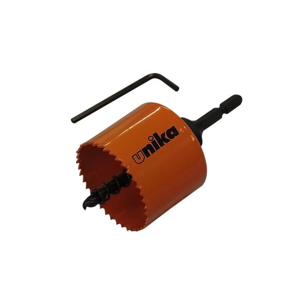 【商品概要】特長１：インパクト軸の採用で、電気ドリルからインパクトドライバーまで幅広く使用可能。特長２：刃部はバイメタルハイスを使用し、刃厚はわずか１ｍｍ。鋭い切れ味と警戒で快適な作業を実現。特長３：有効深さ３８ｍｍのボディとツバ無し仕様に...