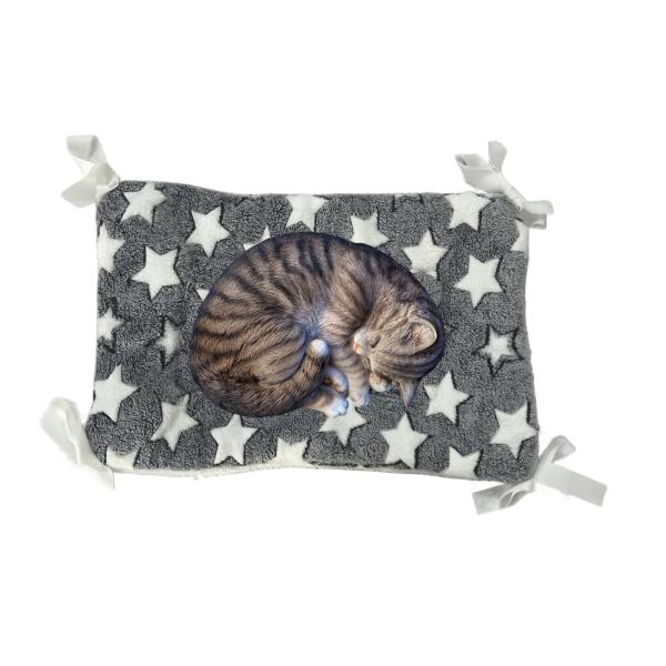 ・はいいろ 50L x 30W x 2.5H cm ハイイロホシ A・・Color:はいいろ・固定安定、ネコ用クッションがもうズレなしペットのクッションがいつもズレてイライラしていませんか？ 四隅に取り付ける革新的なデザインで、ケージや椅子...