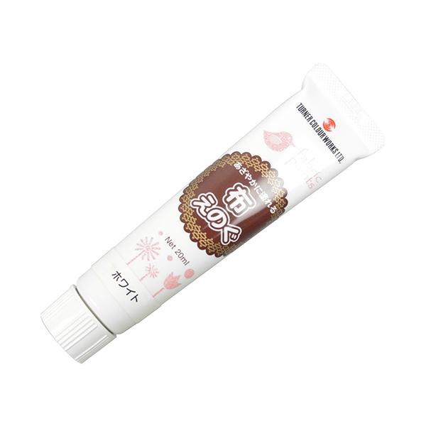 布専用の絵具で、さまざまな布にしっかりと接着し、きれいに発色します。【用途】布への描画・塗装。【機能・特徴】生地の特徴を最大限に利用した楽しい作品作りの世界が広がります。アイロンでの熱処理は不要です。綿や麻、ポリエステル、デニムなどさまざま...