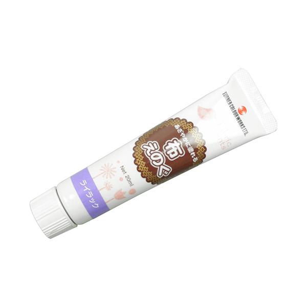 布専用の絵具で、さまざまな布にしっかりと接着し、きれいに発色します。【用途】布への描画・塗装。【機能・特徴】生地の特徴を最大限に利用した楽しい作品作りの世界が広がります。アイロンでの熱処理は不要です。綿や麻、ポリエステル、デニムなどさまざま...