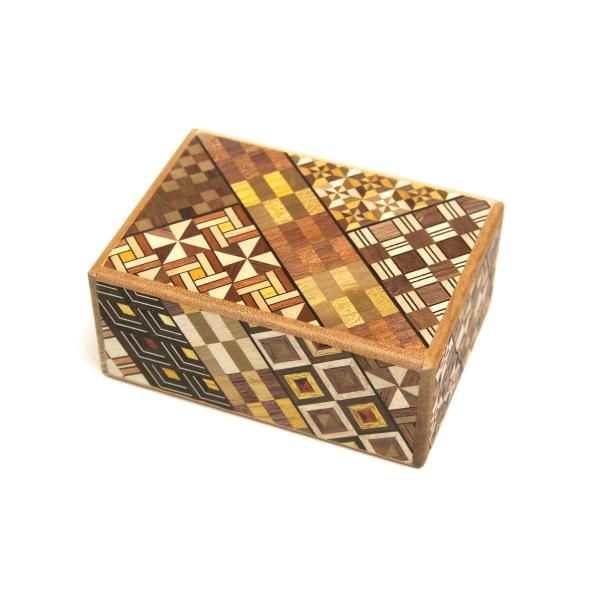 【在庫セール】箱根寄木細工 秘密箱１０回仕掛け Japanese puzzle 楽天市場】箱根寄木細工 秘密箱10回仕掛け japanese puzzle