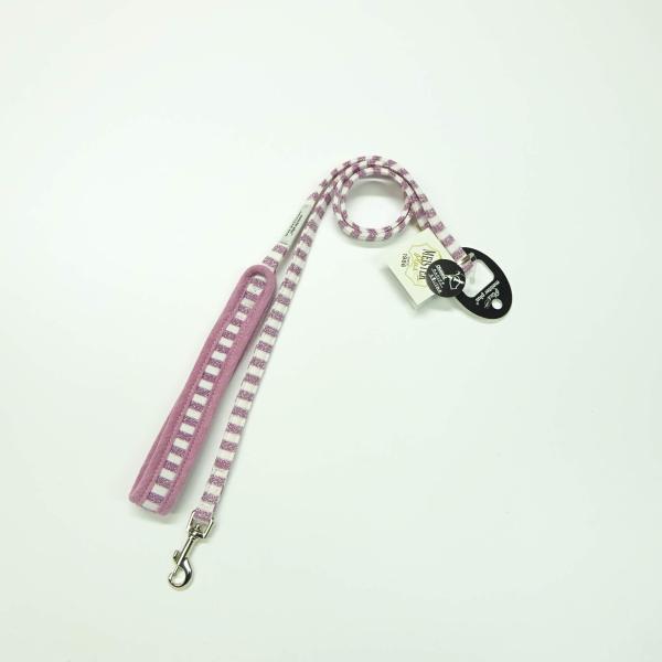 【ご購入後の当店からの連絡はご登録のメールアドレスに通知いたします。必ずご確認ください】【商品概要】本体サイズ (幅X奥行X高さ) :4.7×65×1cm本体重量:0.06kg原産国:大韓民国【商品説明】説明名前や住所が書ける様になっている...