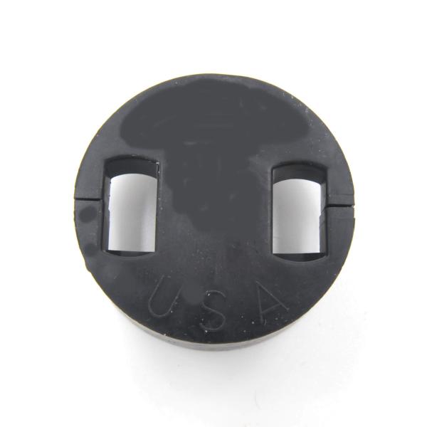 【ご購入後の当店からの連絡はご登録のメールアドレスに通知いたします。必ずご確認ください】【商品概要】テールピース側のＤ線とＧ線に引っ掛けて使用する，演奏用ミュートです．音量を小さくして，練習できます．夜間の練習や室内での演奏にもおすすめです...