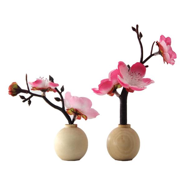 【ご購入後の当店からの連絡はご登録のメールアドレスに通知いたします。必ずご確認ください】【商品概要】【雛道具】親王飾りの左右に置く一対。【最大サイズ】横 約8cmx奥 約4cmｘ高 約14cm。【ひな道具】手作業、手作りの商品です。【材質】...